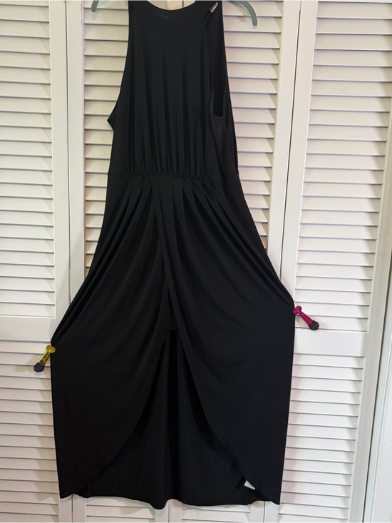 VENUS Dresses & Skirts - VENUS Black Maxi Dress with Draped Skirt